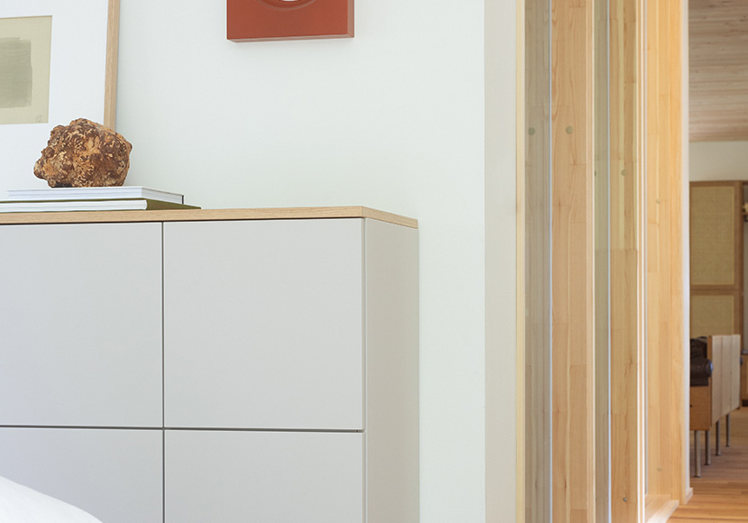 Fuuga senkki, cashmere, iso & pieni ovi, Bend-jalat, kaksiosainen