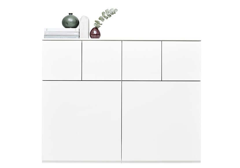 Lundia Fuuga closet with large and small doors